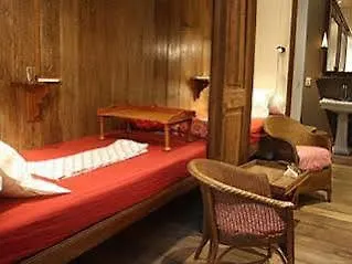 La Roulotte De Marguerite 5* Иксель